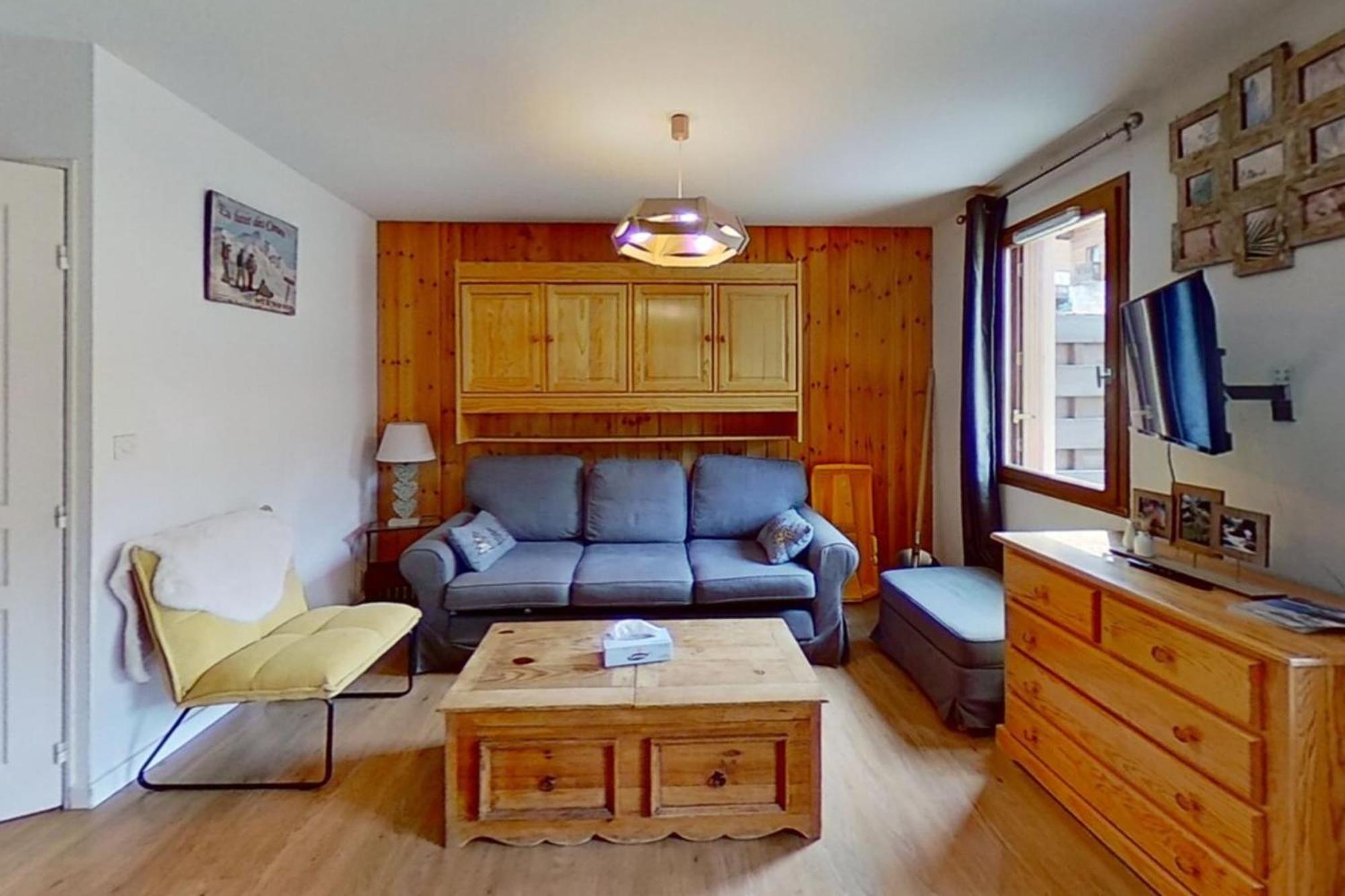 Casa-Amelie Terrace With View And Parking Apartment Vars  Exterior photo