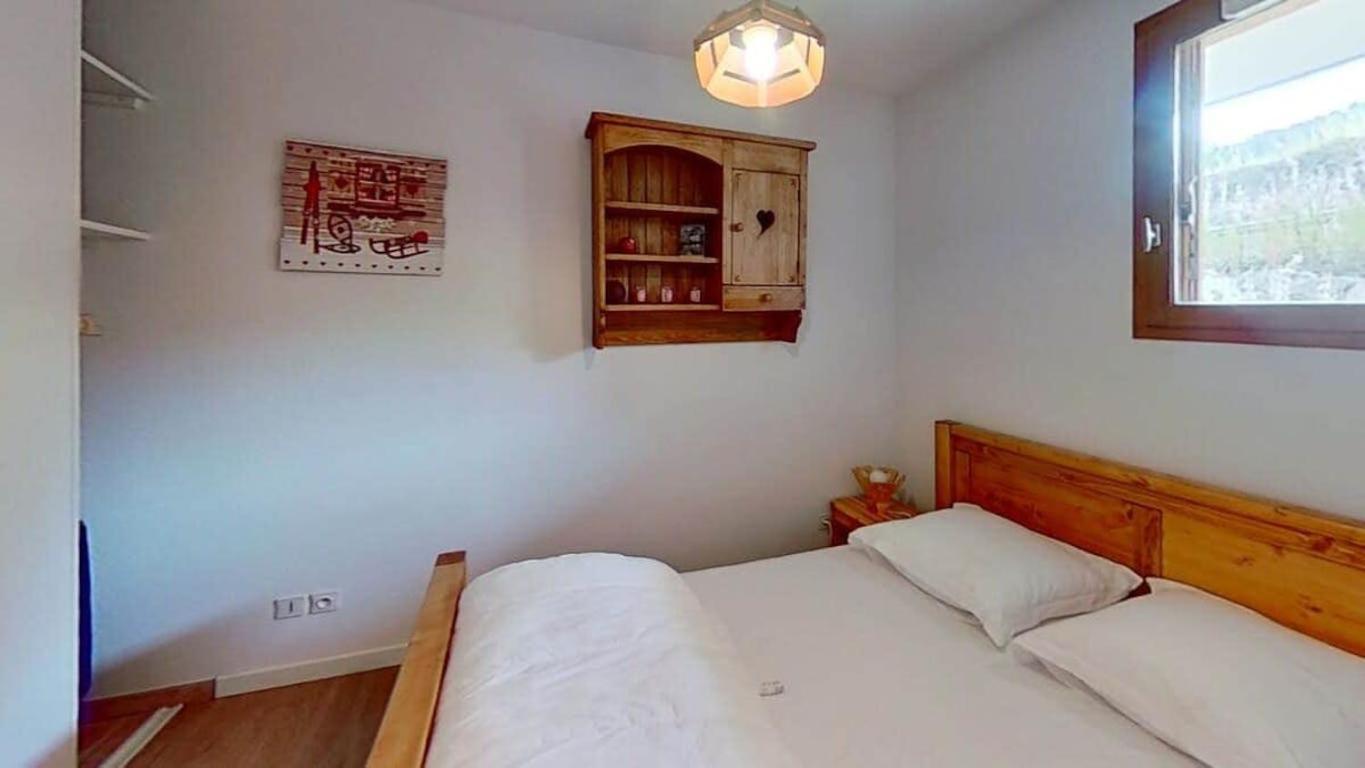 Casa-Amelie Terrace With View And Parking Apartment Vars  Exterior photo
